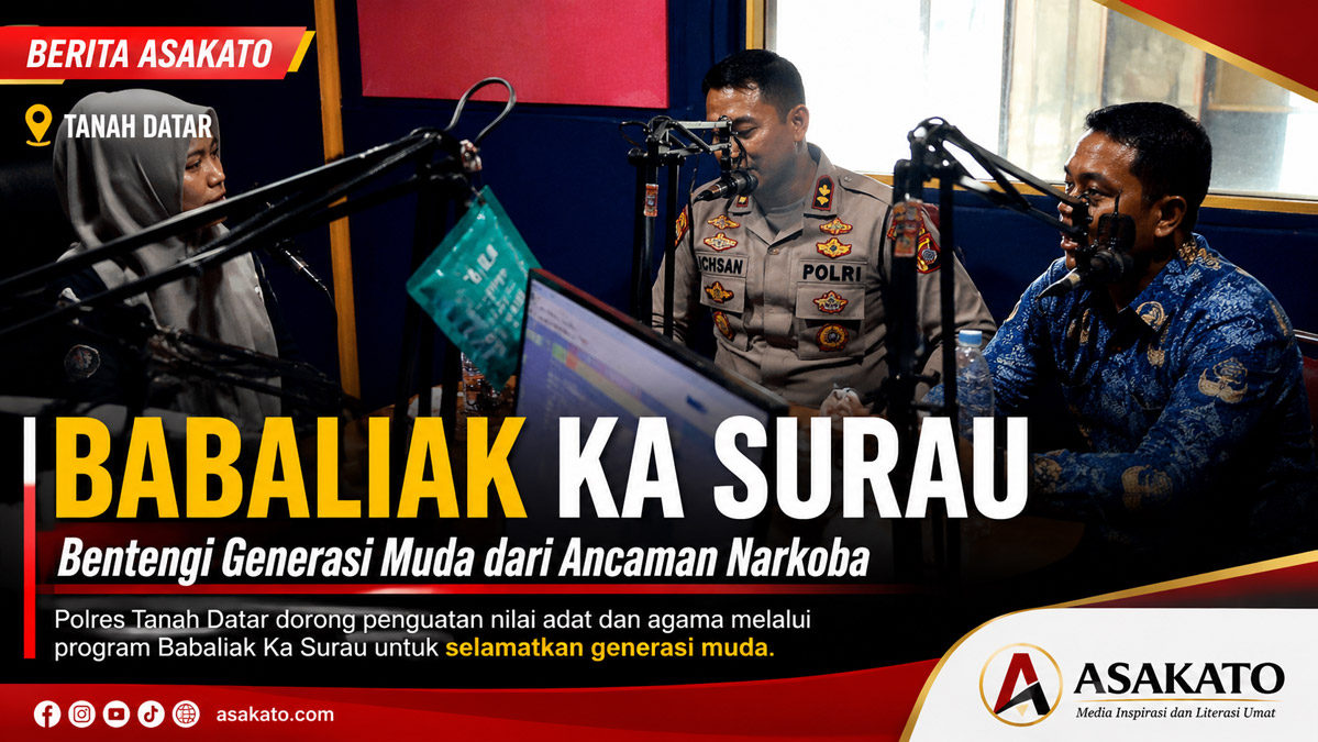 Kapolres Tanah Datar AKBP Nur Ichsan Dwi Septiyanto dan Kadis Kominfo Tanah Datar dalam dialog Babaliak Ka Surau di Radio Luhak Nan Tuo Batusangkar.