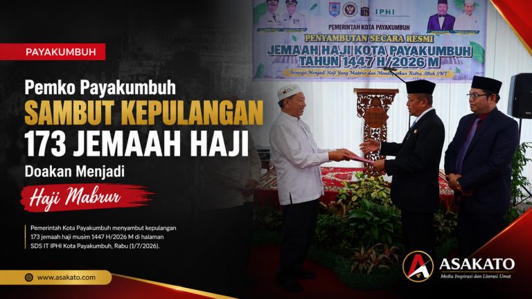 Wakil Wali Kota Payakumbuh menyambut kepulangan 173 jemaah haji asal Kota Payakumbuh di SDS IT IPHI Payakumbuh.