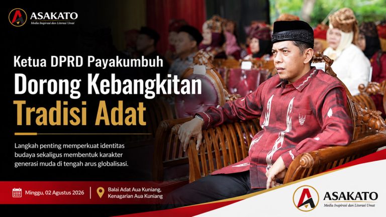 Ketua DPRD Kota Payakumbuh Wirman Putra menghadiri kegiatan Mambangkik Tradisi Adat Salingka Nagari di Balai Adat Aua Kuniang.