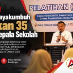 Elzadaswarman menyampaikan sambutan dalam Diklat Bakal Calon Kepala Sekolah di Bukittinggi.
